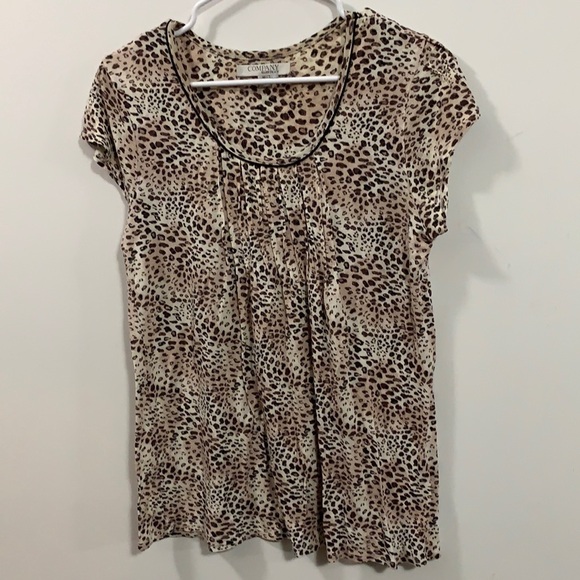 Women’s Ellen Tracy Company Fauz Animal cheetah print Sz small short sleeve - Picture 1 of 4